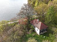 Nabídka pro romantiky a samotáře, RD 183 m2, zahrada 2 027 m2 - e.JPG