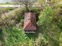 Nabídka pro romantiky a samotáře, RD 183 m2, zahrada 2 027 m2 - f.JPG