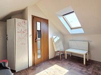 Prodej RD 5+1, 205 m2, pozemek 219 m2, Ptýrovec - 20260422_140053.jpg