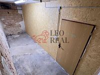 Pronájem prostor (sklad, výrobna, dílna) - 9 m²