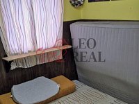 Zahrada s chatou - bf02d2b0-d7c7-4646-96c8-e7e84431db64.jpeg