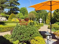 Prodej rodinného domu 350 m², pozemek 918 m² - 10.jpg