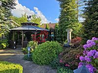 Prodej rodinného domu 350 m², pozemek 918 m² - 11.jpg