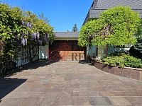 Prodej rodinného domu 350 m², pozemek 918 m²