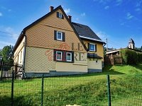 Prodej rodinného domu v Krušných horách – ideální pro lyžaře, cyklisty a milovníky přírody - IMG_2246.jpeg