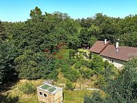 Malebné místo, RD, maringotka, letní kuchyně, velká zahrada, Ješovice - a1.JPG
