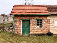 Prodej vinného sklepa se zahradou v Týnci