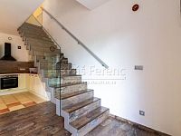 Prodej, RD, 3+kk/G, terasa a parkovací stání, 175 m2, Škvorec, Pod Úvalskou cestou - Prodej, RD, 3+kk-G, Škvorec-1-3.jpg