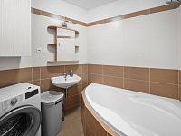 Prodej, byt 2+kk, o velikosti 43,6 m², Březohorská, Příbram - DSC09551.jpg