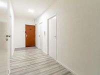 Pronájem, byt 3+kk/L,70 m², Praha 9, Prosek, ul. Lovosická - 6.jpg