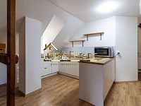 Pronájem, byt 2+kk/+terasa,  89 m2, Klecany