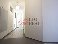 Špitálka, Brno - pronájem bytu 2+kk - CHODBA DUM.jpg