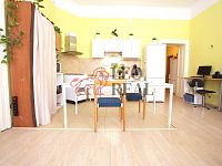 Špitálka, Brno - pronájem bytu 2+kk - KUCHYN.jpg