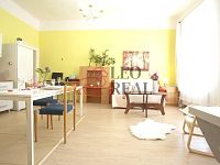Špitálka, Brno - pronájem bytu 2+kk - OBYVAK Z LOZNICE.jpg
