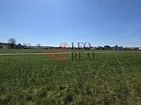 prodej stavebního pozemku 24 271 m2, Bakov nad Jizerou - 20260422_145256.jpg