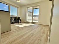 Pronájem novostavby bytu 2+kk, plocha 50 m2, balkon 7m2, sklep 7m2, výtah, třída B, velmi úsporná - IMG_3672.jpg