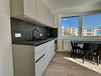Pronájem novostavby bytu 2+kk, plocha 50 m2, balkon 7m2, sklep 7m2, výtah, třída B, velmi úsporná - IMG_3823.jpeg
