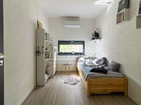 Prodej, moderní RD 3+kk/G s bazénem, 56 m², pozemek 418 m², garáž 29 m², Čilec, okr. Nymburk - a (1 of 1)-5.jpg