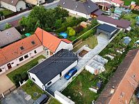 Prodej, moderní RD 3+kk/G s bazénem, 56 m², pozemek 418 m², garáž 29 m², Čilec, okr. Nymburk - Prodejx.jpg