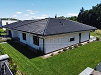 Prodej, rodinný dům, dispozice 4+kk/Garáž, terasa, bazén, pozemek 1690 m2, Na Lukách, Unhošť - 2.jpg