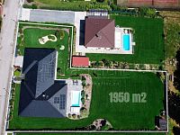 Prodej, rodinný dům, dispozice 4+kk/Garáž, terasa, bazén, pozemek 1690 m2, Na Lukách, Unhošť - 7.jpg
