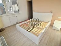 Pronájem luxusního bytu 2+kk, zařízený, 63 m², šatna, lodžie, garáž, Strnadových, Vysočany, Praha 9 - 20.jpg