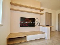 Pronájem luxusního bytu 2+kk, zařízený, 63 m², šatna, lodžie, garáž, Strnadových, Vysočany, Praha 9 - 9.jpg