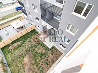 Pronájem luxusního bytu 2+kk, zařízený, 63 m², šatna, lodžie, garáž, Strnadových, Vysočany, Praha 9 - IMG_1511.jpg