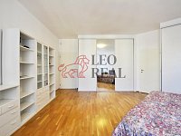Pronájem bytu 4+1, 130 m² - 9.JPG