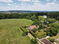 Prodej, rekreační chata, 2+1, 55 m², pozemek 376 m², ul. Na Lesích, Vráž u Berouna - dji_fly_20260713_125202_606_1783941121063_photo_optimized.jpg
