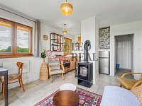 Krásně zrekonstruovaná chata 2+kk, 47 m2 + zahrada + zahradní domek - RD, Kamenná Lhota (14).jpg