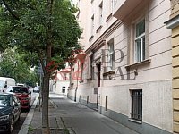 Nejlevnější pronájem osobního skladu na Praze 3 - 3 (Střední).jpg