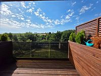 Pronájem bytu 1+kk/Terasa, 37 m², ul. Lázeňská, Slaný - 20250820_105148.jpg