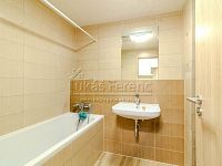 Pronájem bytu 1+kk/Terasa, 37 m², ul. Lázeňská, Slaný - Pronájem, byt 1+kk, terasa, Slaný (1 of 1)-3.jpg