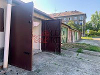 Pronájem garáže s elektřinou v Ostravě-Mariánských Horách - IMG_8217 (1).jpg