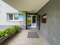 Pronájem bytu 3+kk s lodžií a sklepem, 80 m2, Hradební, Příbram - Gemini_Generated_Image_asgvjyasgvjyasgv.jpg
