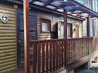 Prodej pěkné rekreační chaty 27m2 s koupelnou a terasou, Staré Splavy, Máchovo jezero - 11.jpg