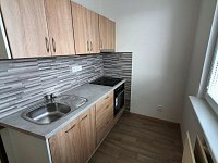 Pronájem zrekonstruovaného 1+1, 35 m2, Liberec - Pazderkova - 20210308_113937.jpg