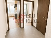 Pronájem bytu 2+kk (56 m²) s terasou (30 m²) a možností garážového stání – Malý Háj - 10 (kopie).jpg