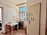 Prodej bytu 1+1, 37 m² s využitím zahrady — Opava, nám. Svaté Trojice - NST_04.jpg