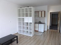 Nabízím pronájem garsoniéry s balkonem v Děčíně III. - P1090263.JPG