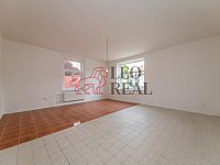 Rodinný dům o 2 bytových jednotkách - RDK_4506.jpg