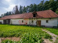Rodinný dům o 2 bytových jednotkách - RDK_4543.jpg