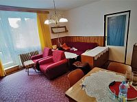 Cihlový byt 3+1 s balkonem - IMG_20251006_121003.jpg