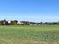 Stavební parcela na okraji města Dašice - IMG_7824.jpeg