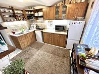 Chalupa se zahradou a garáží u města Chrast v obci Hlína