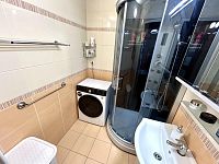 Prodej prostorného bytu 4+1, 4x lodžie, Hradce Králové. - IMG_7018.jpeg