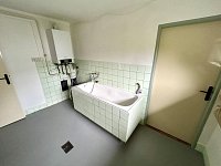 Nájem - Rodinný dům / Vila, zahrada, garáž v atraktivní lokalitě města Nová Paka - IMG_6548.jpeg