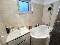 Exkluzivní nízkoenergetická novostavba s prostornou zahradou Černá u Bohdanče. - IMG_9903.jpeg