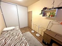 Prostorný a světlý byt 4+kk s lodžií, Polabiny, Pardubice. - IMG_0244.jpeg